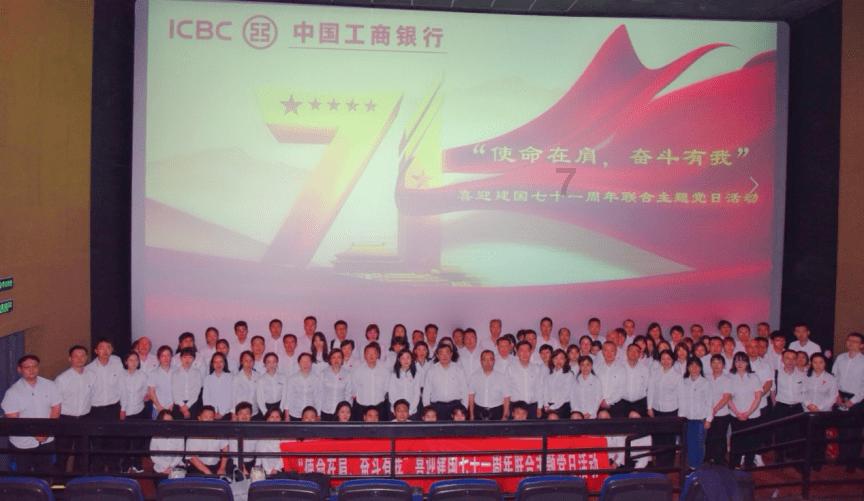 媒体人:主办方被钉在耻辱柱上,C罗有伤早有消息却公开欺骗