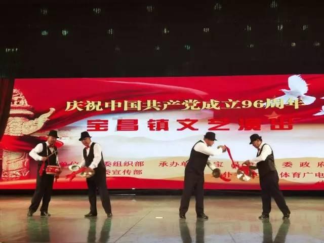 拿着偷盗工具可以报警吗？游戏画面